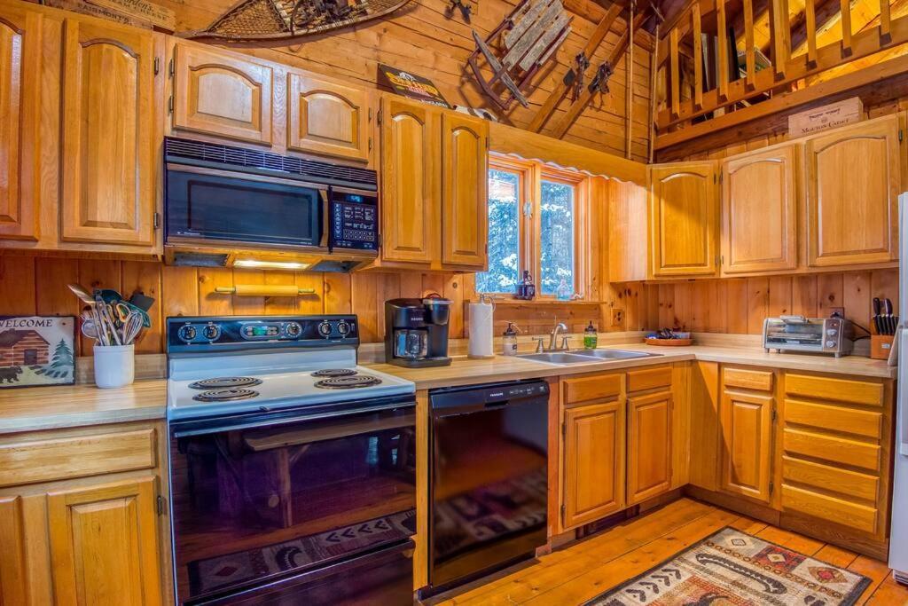 Family-Focused & Pet-Friendly Log Cabin With 4Br 2Ba Sleeps 10 伯利恒 外观 照片